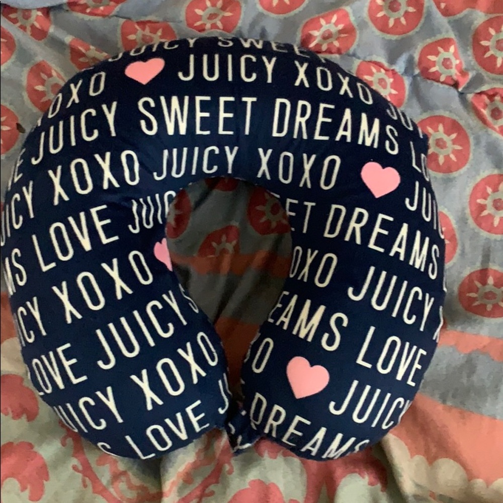 Travel neck rest